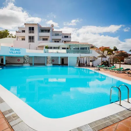 Apartment 486 B Island Village *